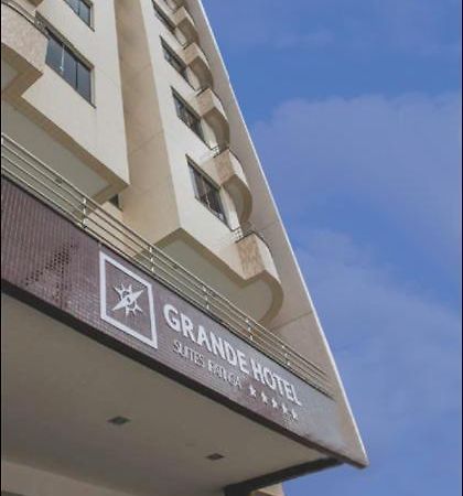 Grande Hotel Ipatinga Bagian luar foto
